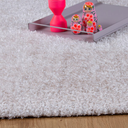 CARPET "EMILIA" cream plain shaggy 160x230cm